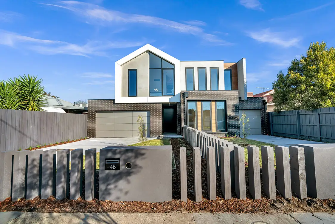 extension-1-outdoor-front